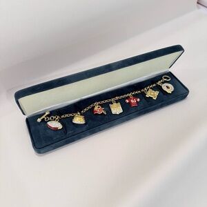 Danbury Mint 24kt Gold Plated NFL Washington Redskins Charm Bracelet